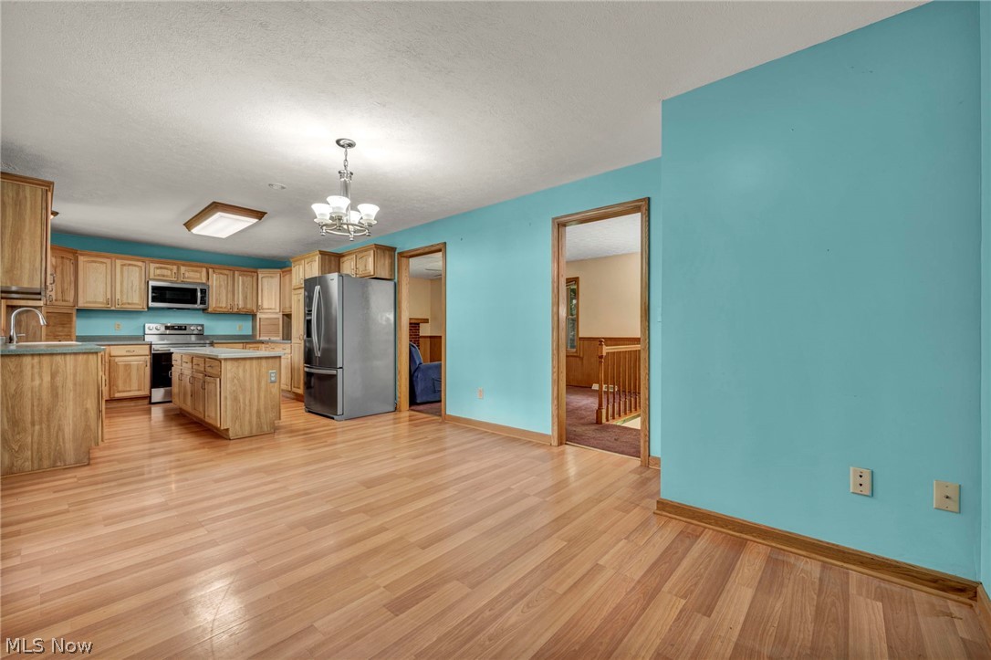 275 Smedley Drive Washingtonville OH 44490