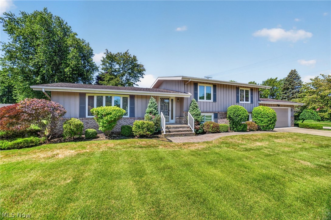 779 Cricket Avenue Conneaut OH 44030