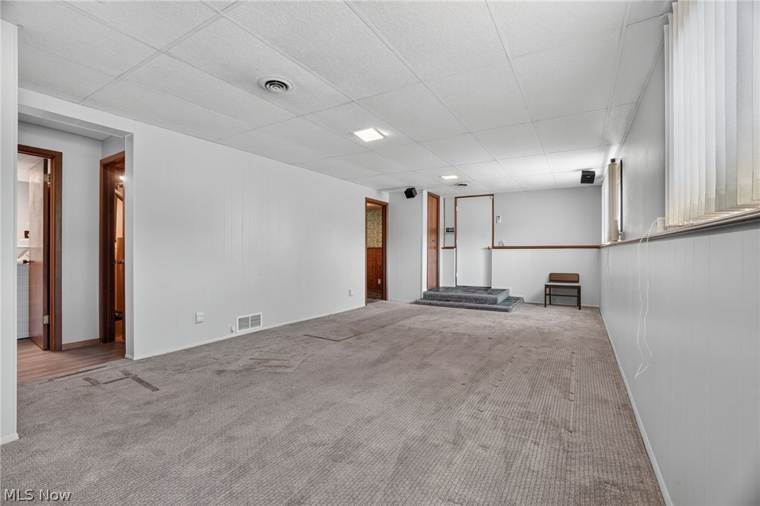 779 Cricket Avenue Conneaut OH 44030