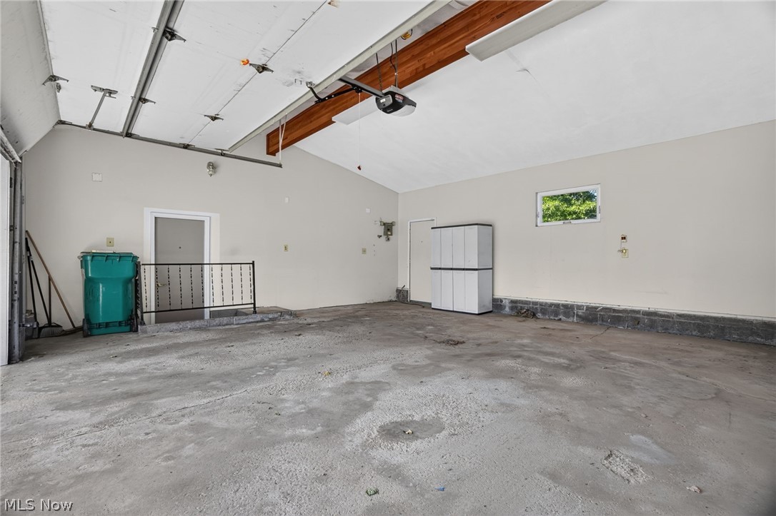 779 Cricket Avenue Conneaut OH 44030