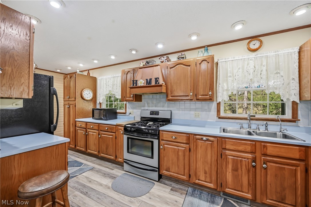 8412 State Route 224 Deerfield OH 44411