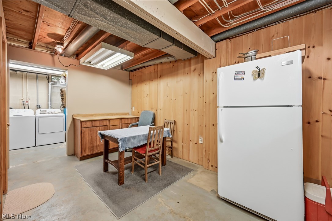 8412 State Route 224 Deerfield OH 44411