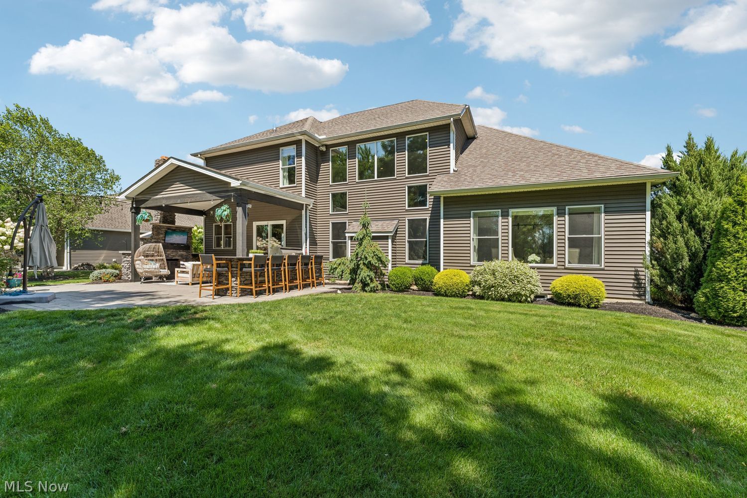 2982 Blue Heron Medina OH 44256