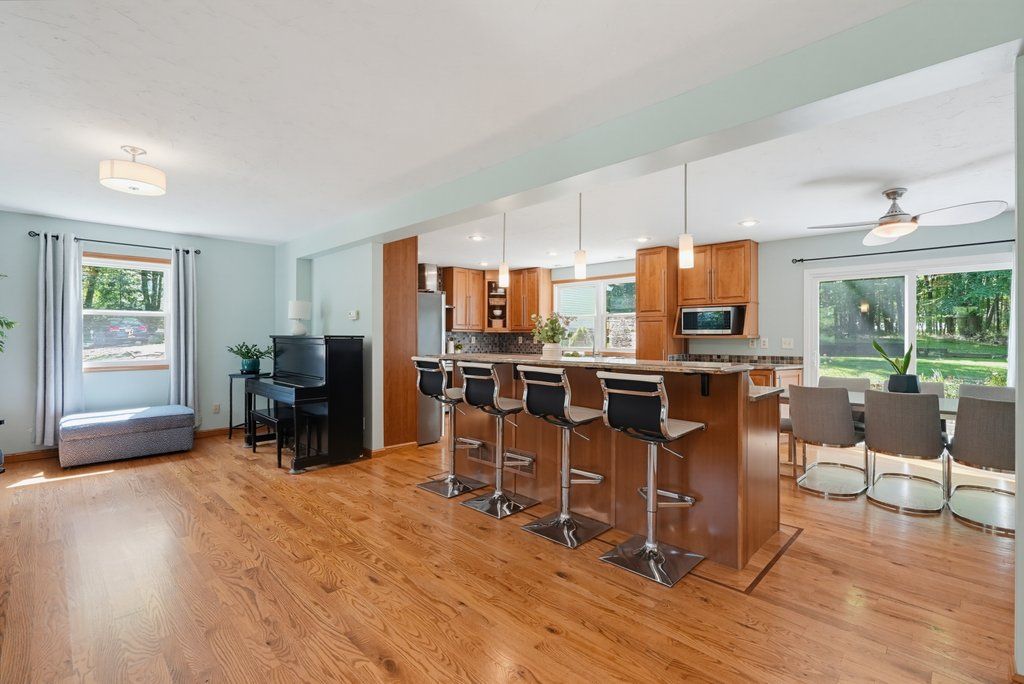 416 Apple Hill Drive Sagamore Hills OH 44067