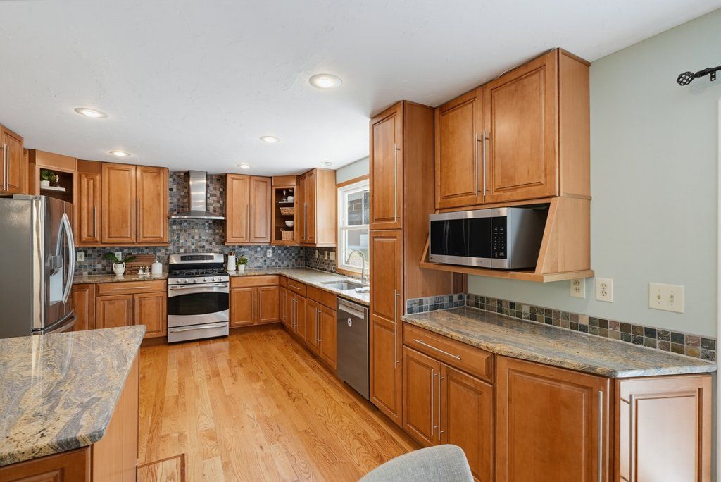 416 Apple Hill Drive Sagamore Hills OH 44067