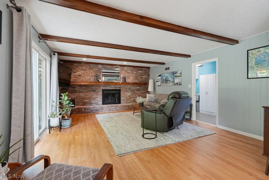 416 Apple Hill Drive Sagamore Hills OH 44067