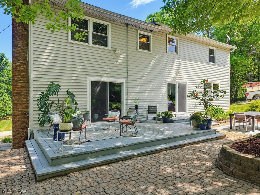416 Apple Hill Drive Sagamore Hills OH 44067