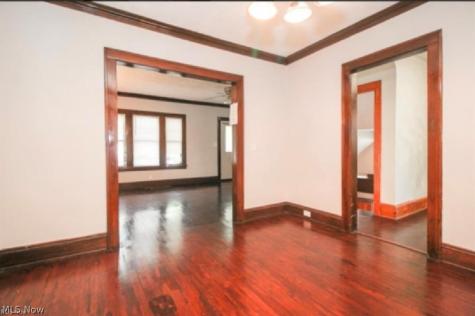 971 Rushleigh Road Cleveland Heights OH 44121