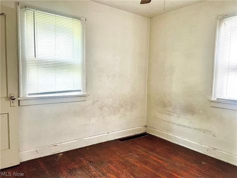 3679 E 105th Street Cleveland OH 44105