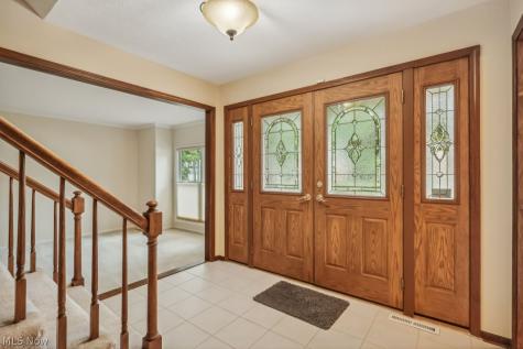 25745 Briarwood Court Westlake OH 44145