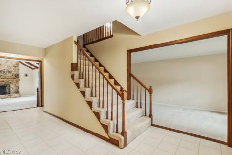 25745 Briarwood Court Westlake OH 44145