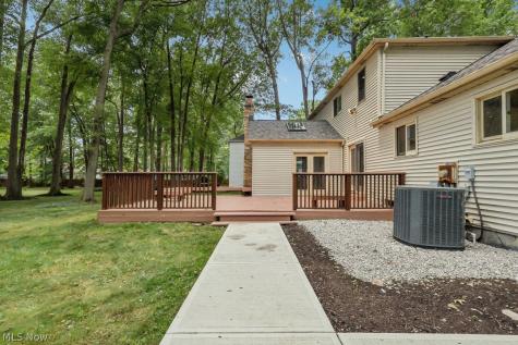 25745 Briarwood Court Westlake OH 44145
