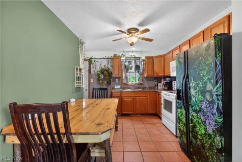 143 25th St. NW Massillon OH 44647