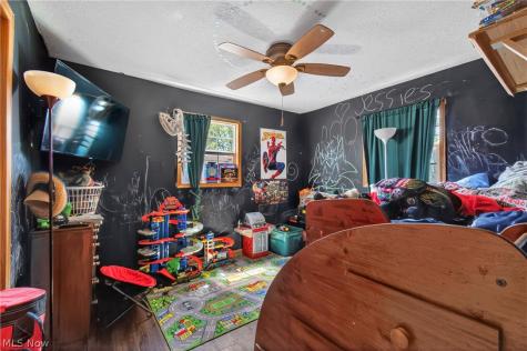 143 25th St. NW Massillon OH 44647