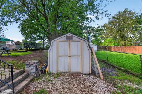 143 25th St. NW Massillon OH 44647