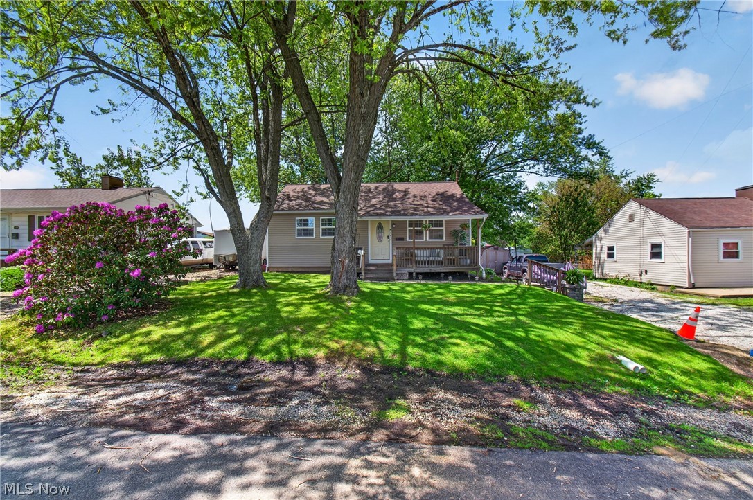 143 25th St. NW Massillon OH 44647