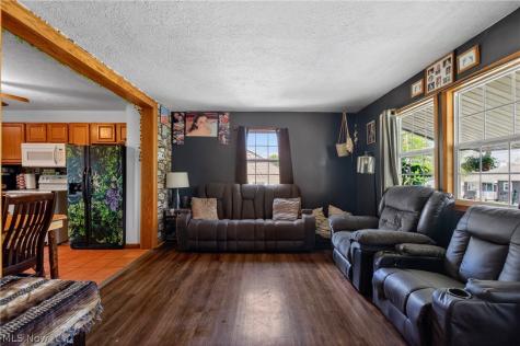 143 25th St. NW Massillon OH 44647