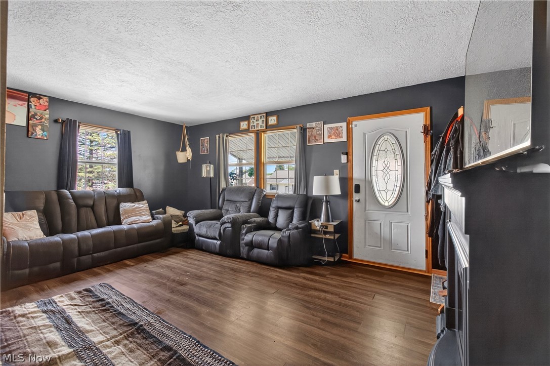143 25th St. NW Massillon OH 44647