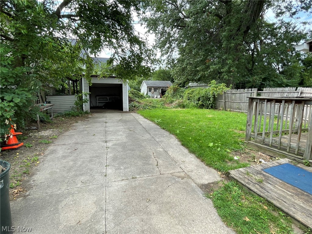 3184 W 71st Street Cleveland OH 44102