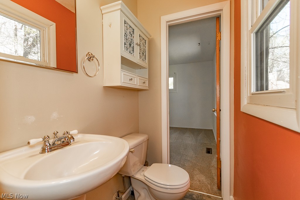 9658 Kim Drive Chesterland OH 44026