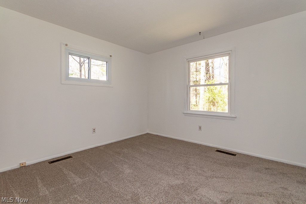 9658 Kim Drive Chesterland OH 44026
