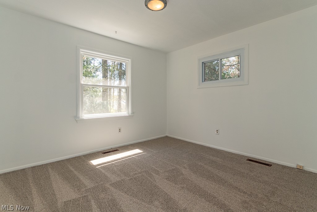 9658 Kim Drive Chesterland OH 44026