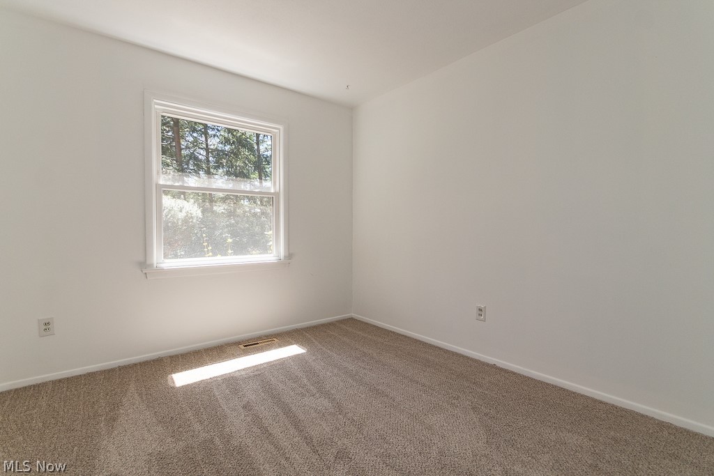 9658 Kim Drive Chesterland OH 44026