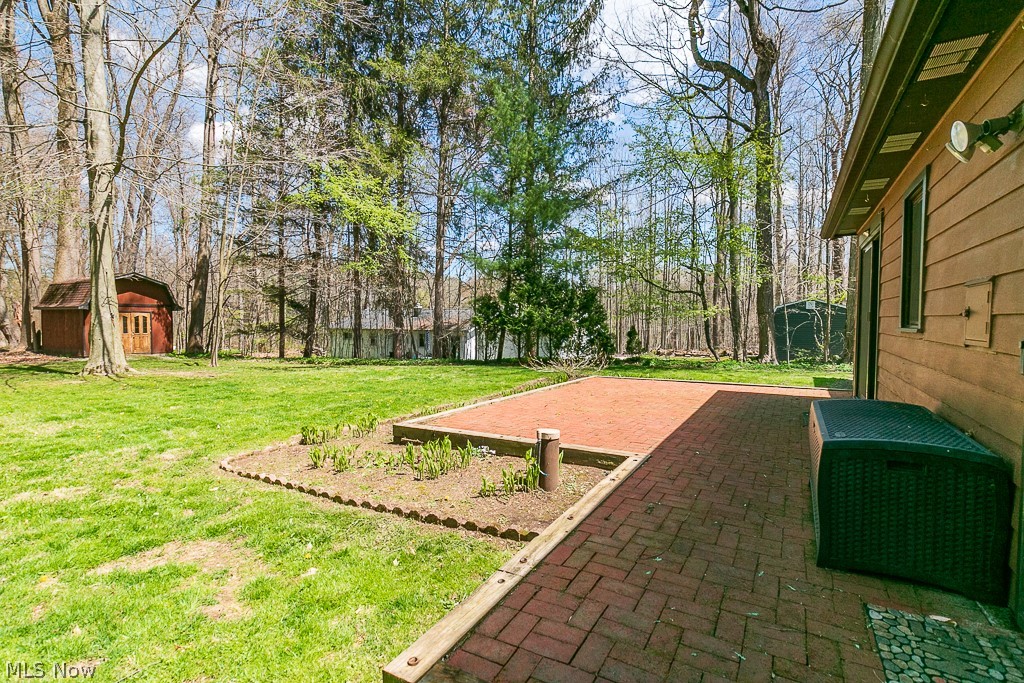 9658 Kim Drive Chesterland OH 44026