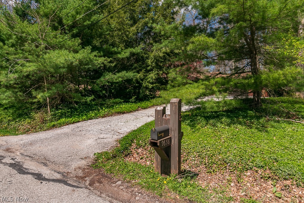 9658 Kim Drive Chesterland OH 44026