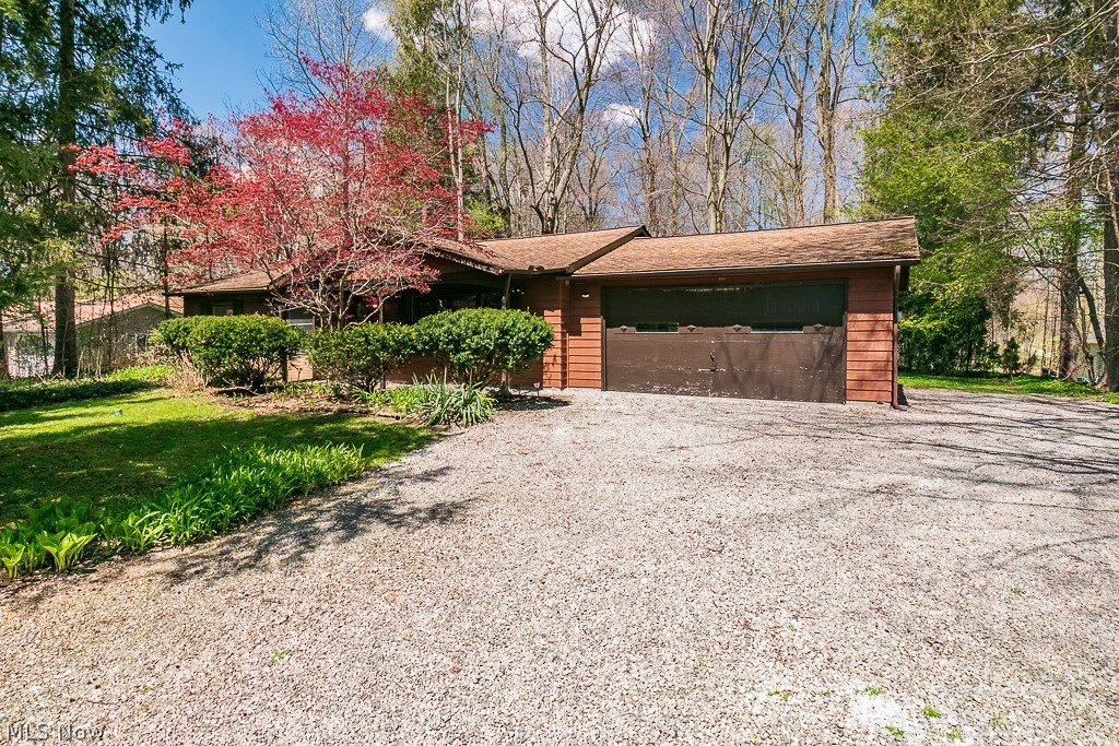 9658 Kim Drive Chesterland OH 44026