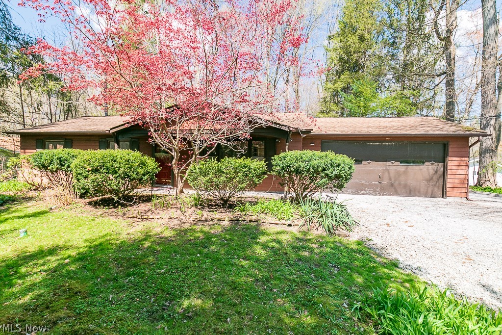 9658 Kim Drive Chesterland OH 44026