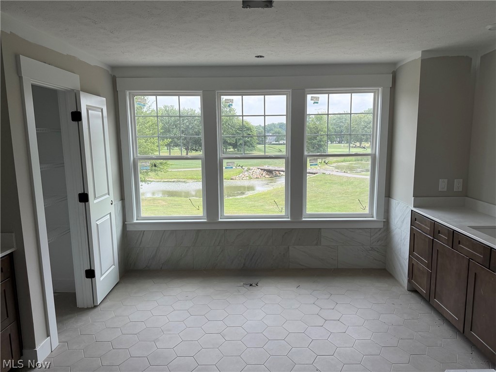 32585 Royal Troon Drive Avon Lake OH 44012