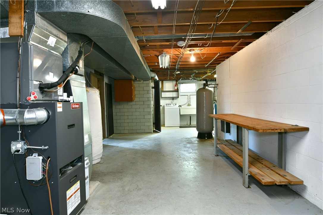 10244 Washingtonville Road Canfield OH 44406