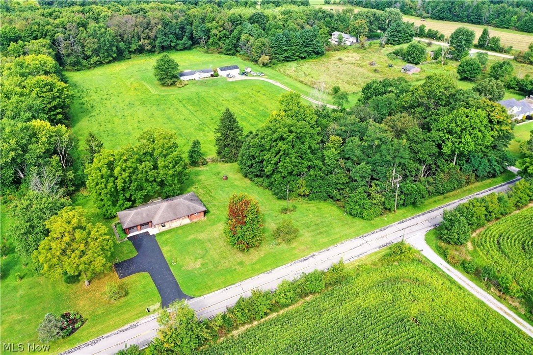 10244 Washingtonville Road Canfield OH 44406