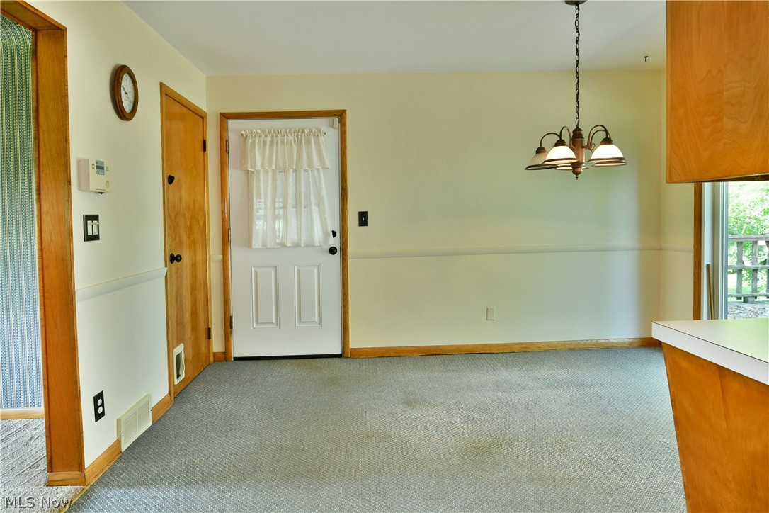 10244 Washingtonville Road Canfield OH 44406