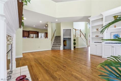 2984 Silver Maple Drive Fairlawn OH 44333