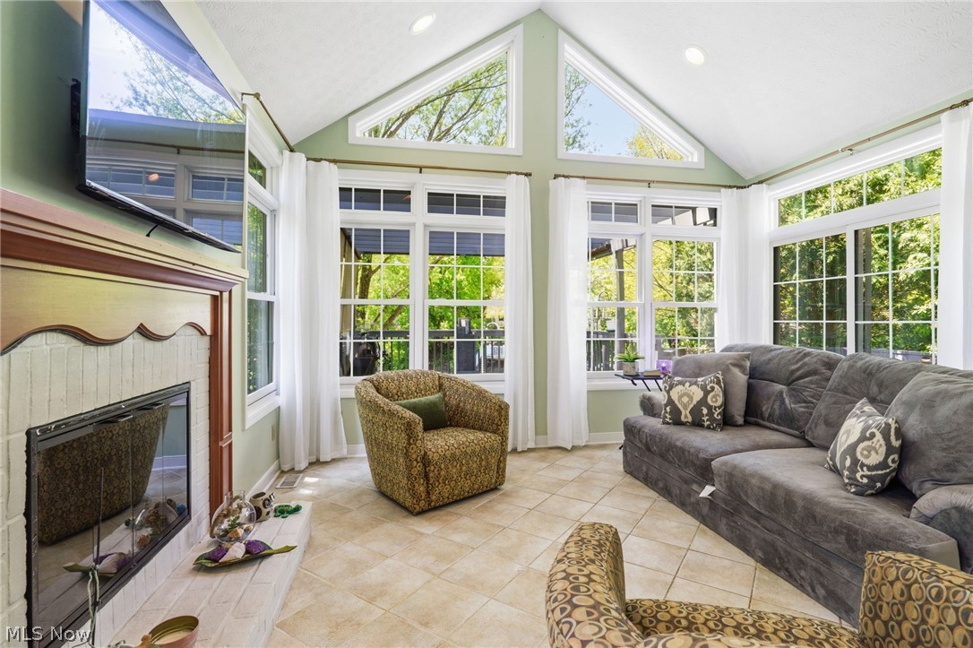 2984 Silver Maple Drive Fairlawn OH 44333