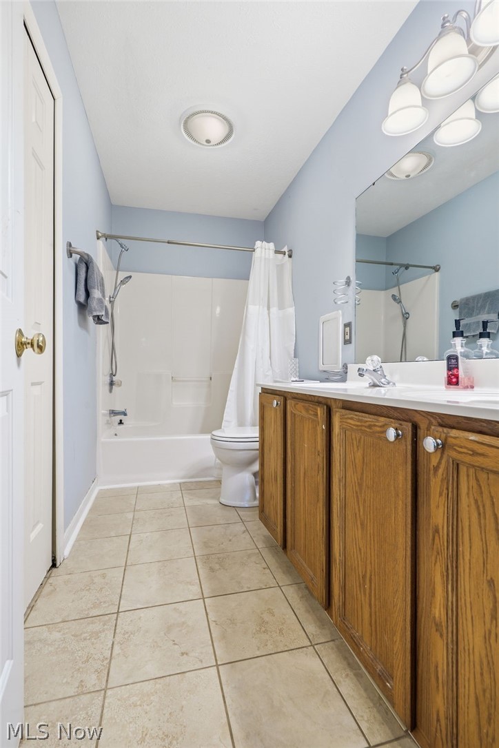 2984 Silver Maple Drive Fairlawn OH 44333