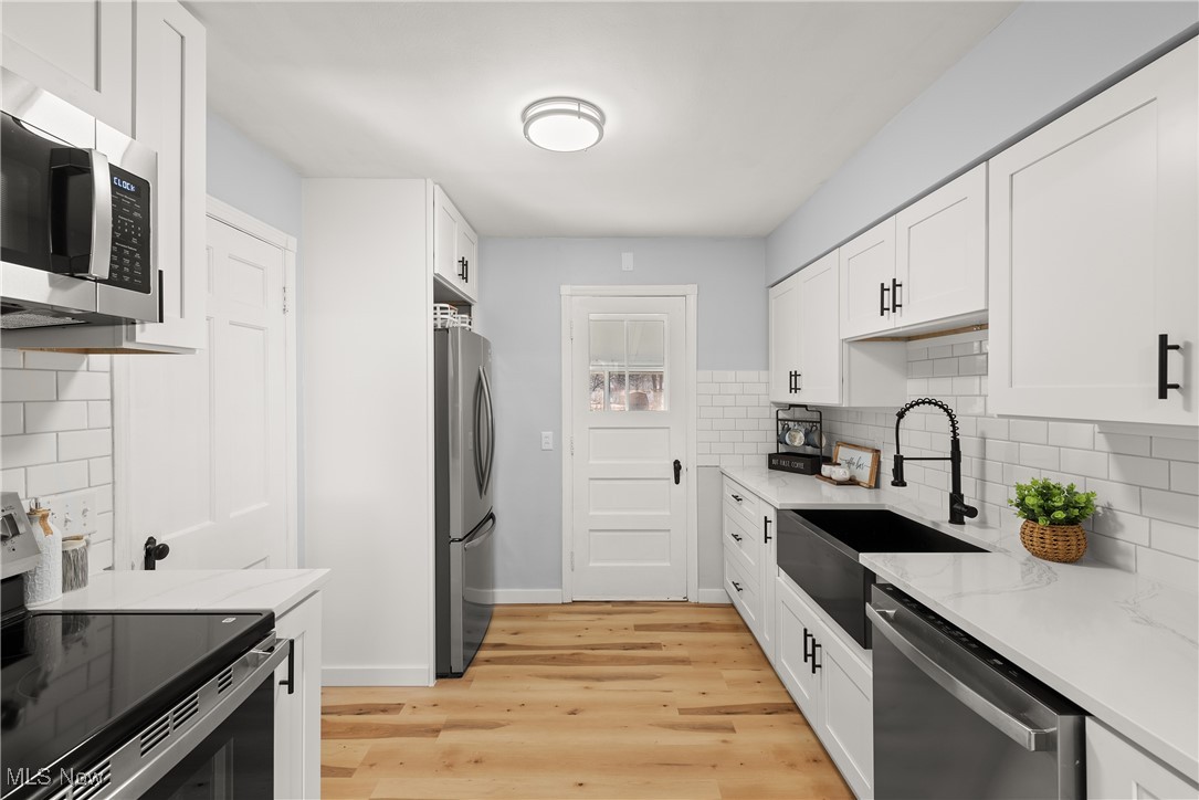 6009 Fitch Road North Olmsted OH 44070