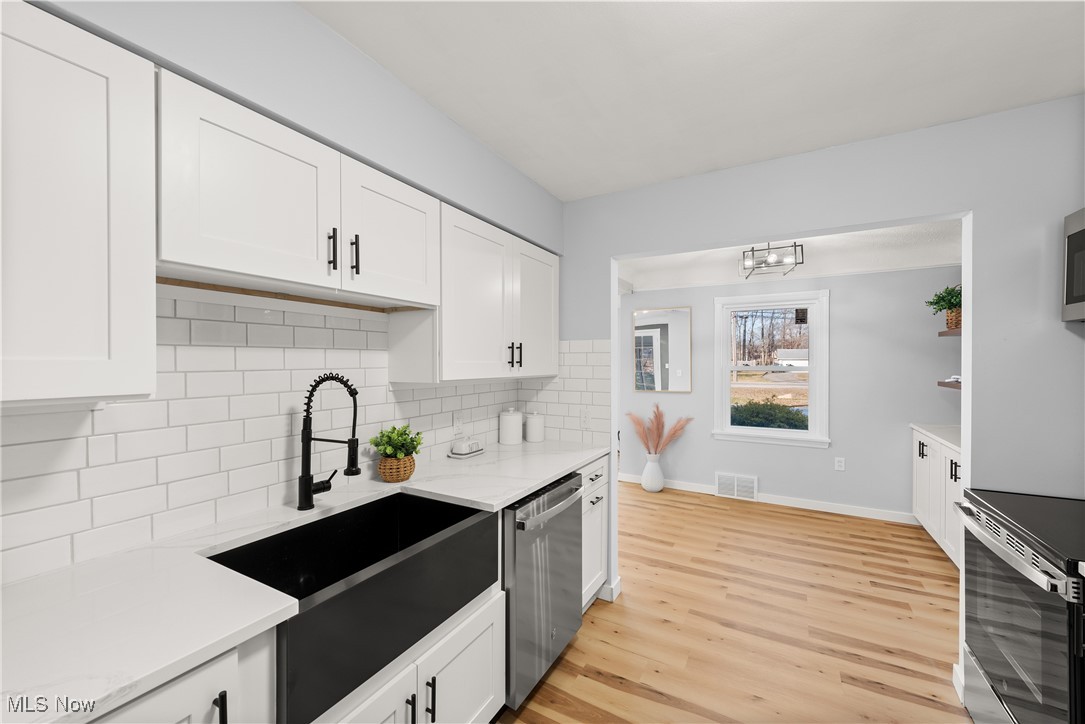 6009 Fitch Road North Olmsted OH 44070