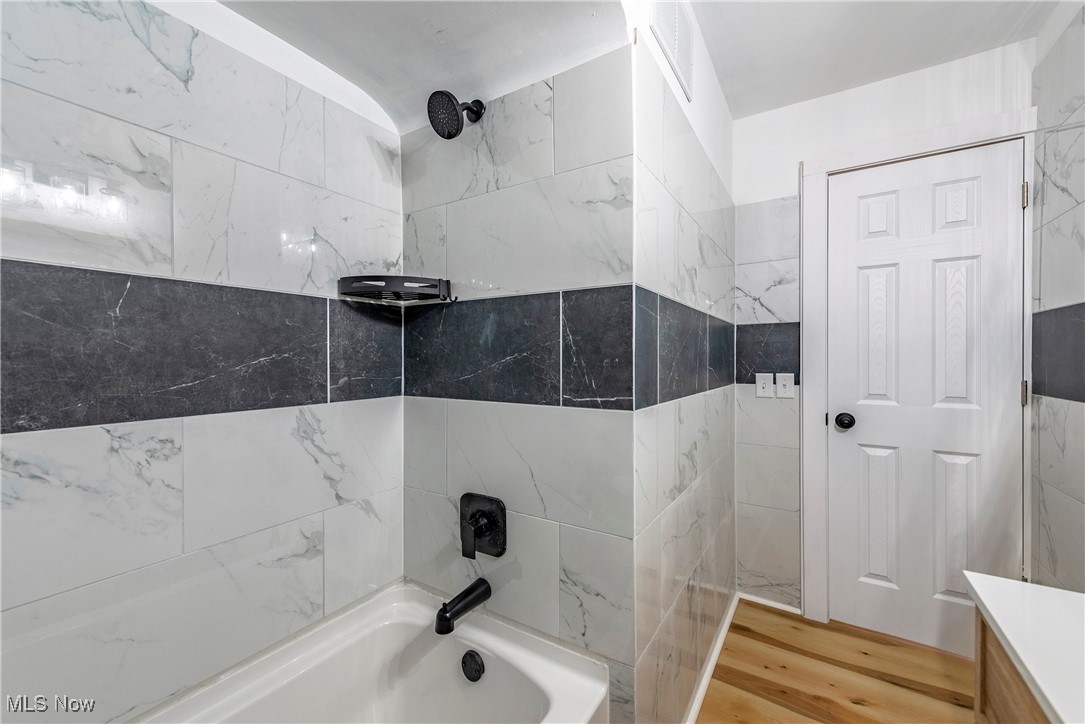 6009 Fitch Road North Olmsted OH 44070