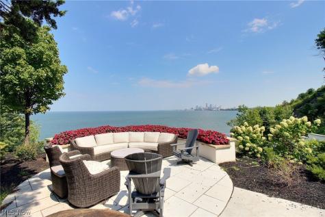 11006 Edgewater Drive Cleveland OH 44102