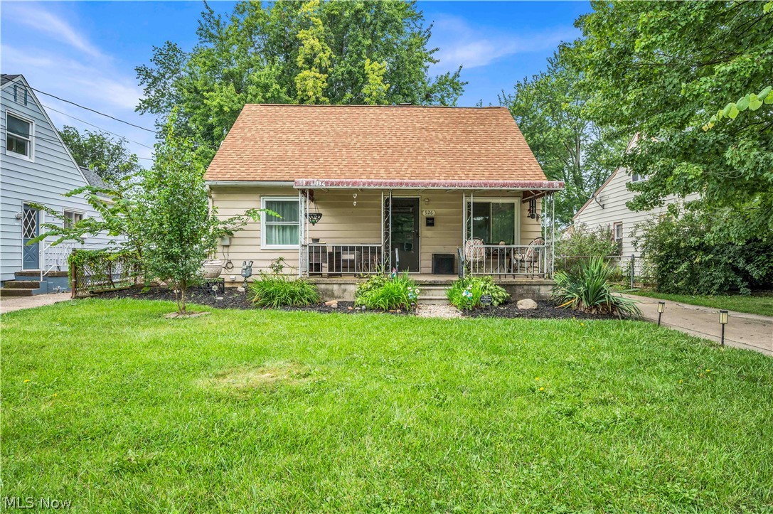 926 Warwick Drive Sheffield Lake OH 44054