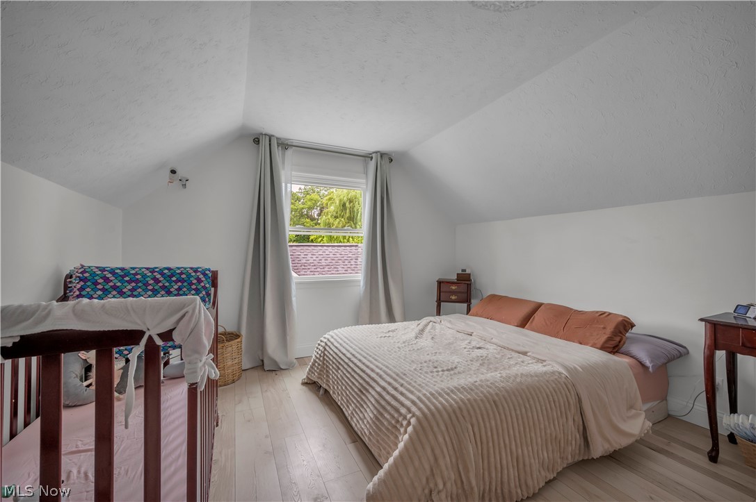 926 Warwick Drive Sheffield Lake OH 44054