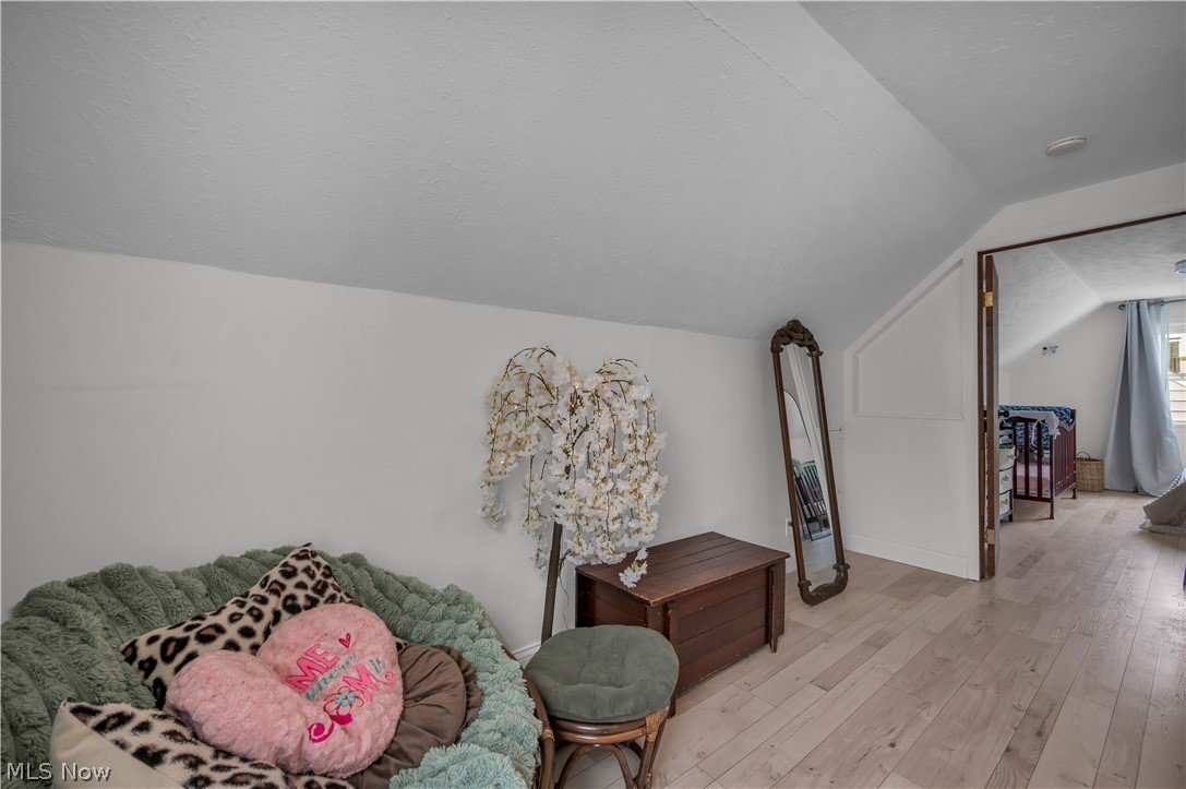 926 Warwick Drive Sheffield Lake OH 44054