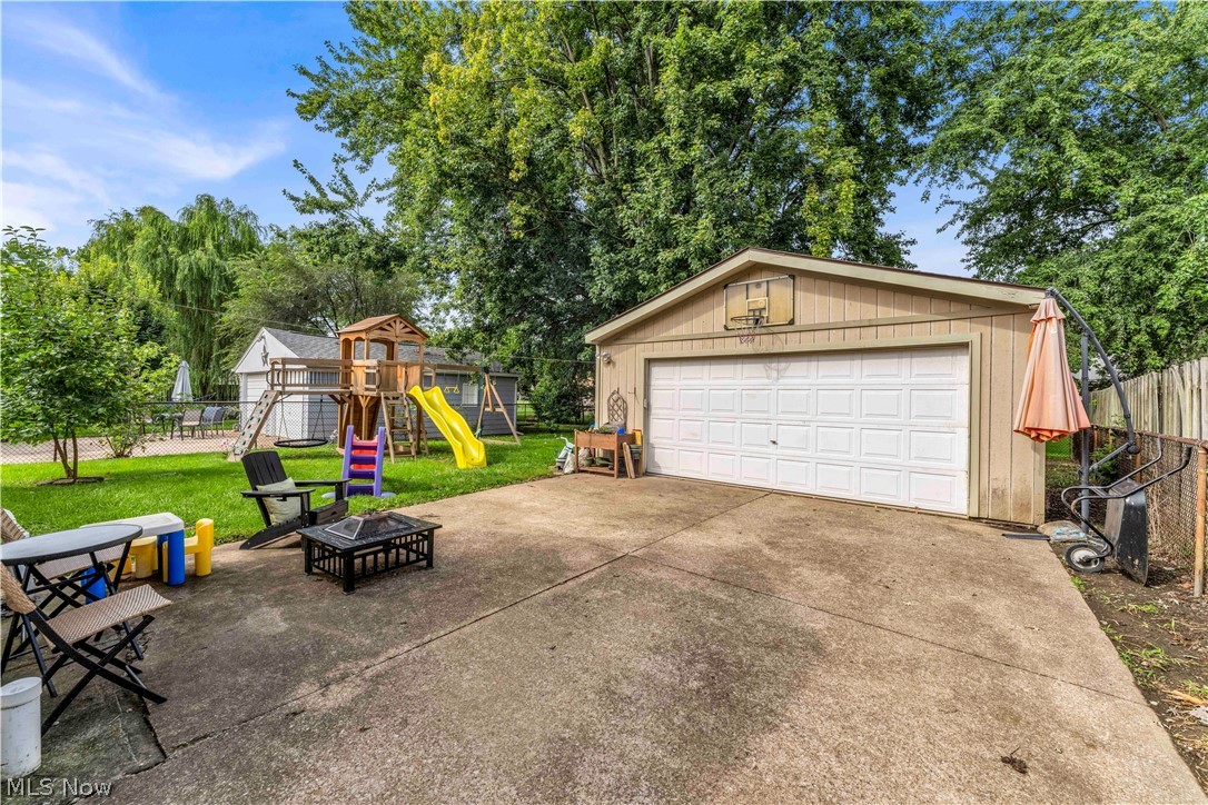 926 Warwick Drive Sheffield Lake OH 44054