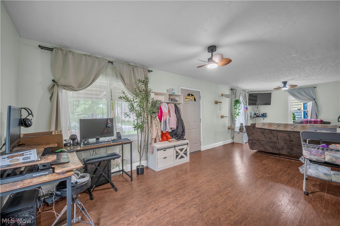 926 Warwick Drive Sheffield Lake OH 44054