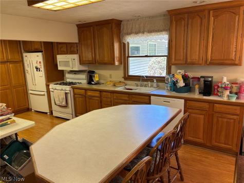 10790 Wilma Avenue NE Alliance OH 44601