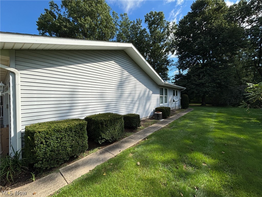 10790 Wilma Avenue NE Alliance OH 44601