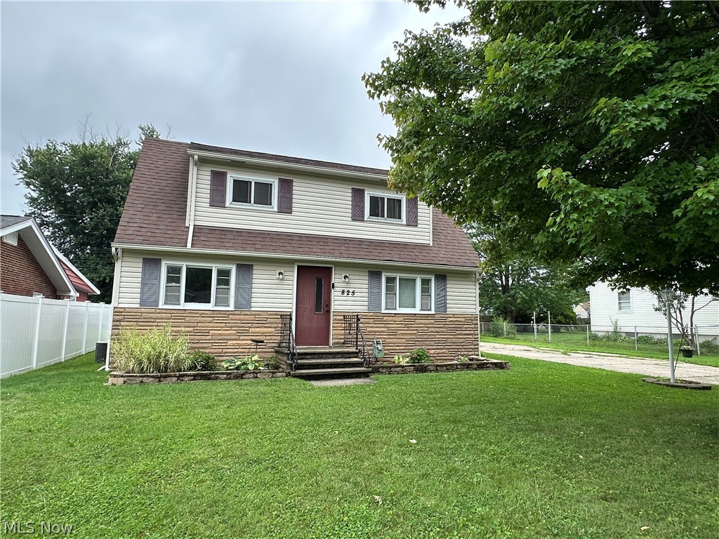 825 Lakewood Beach Drive Sheffield Lake OH 44054